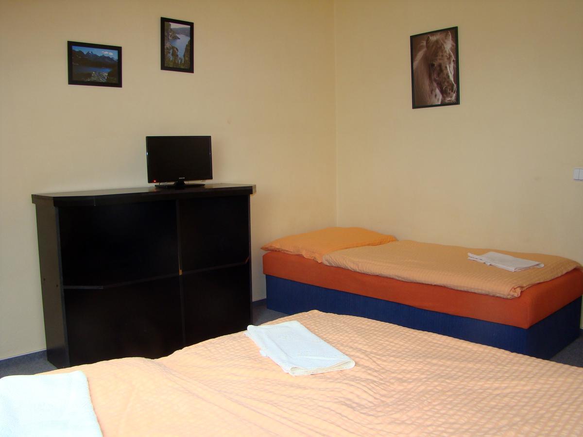 Restaurace Penzion Rafael Dlouha Brtnice Bilik gambar